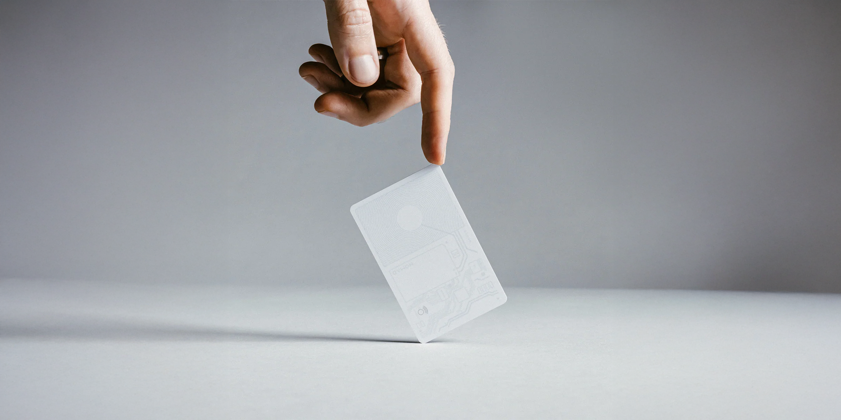 Nomad Tracking Card Air - White - Apple (Find My)