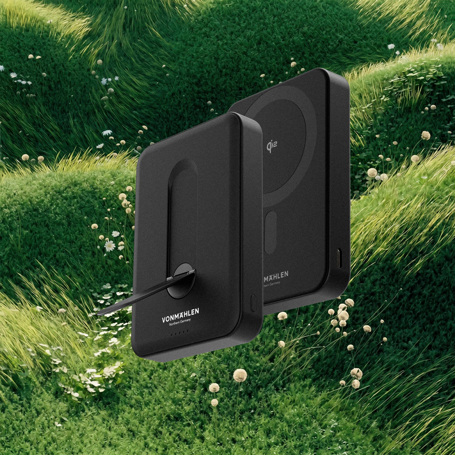 Vonmahlen Evergreen Mag 10,000 mAh 15W Power Bank with Kickstand - Black