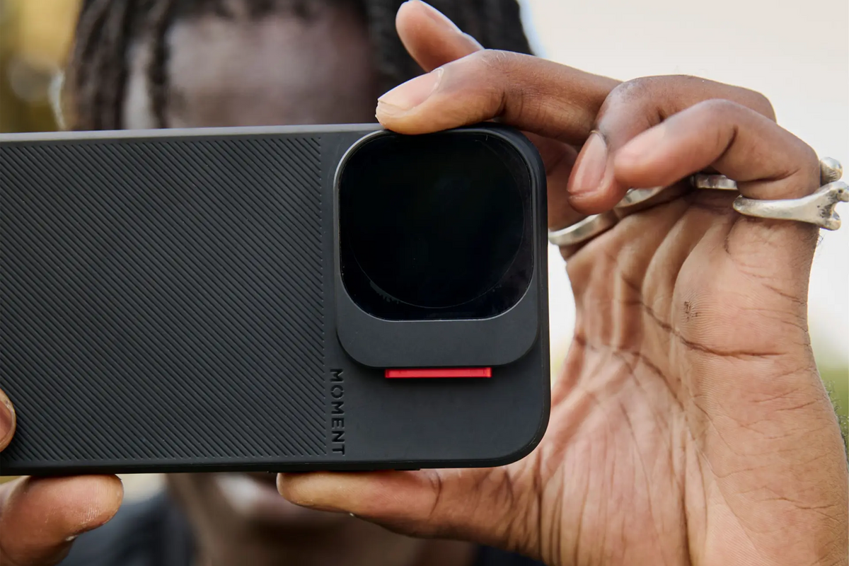 Moment Mobile Variable ND (2-7 Stop) QuickLock Filter for iPhone 16 & 15