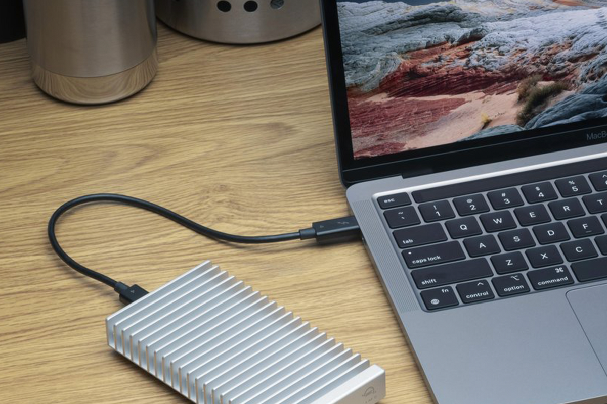 OWC Express 1M2 USB4 (80Gb/s) Bus-Powered Portable Storage Solution - 4TB NVMe SSD